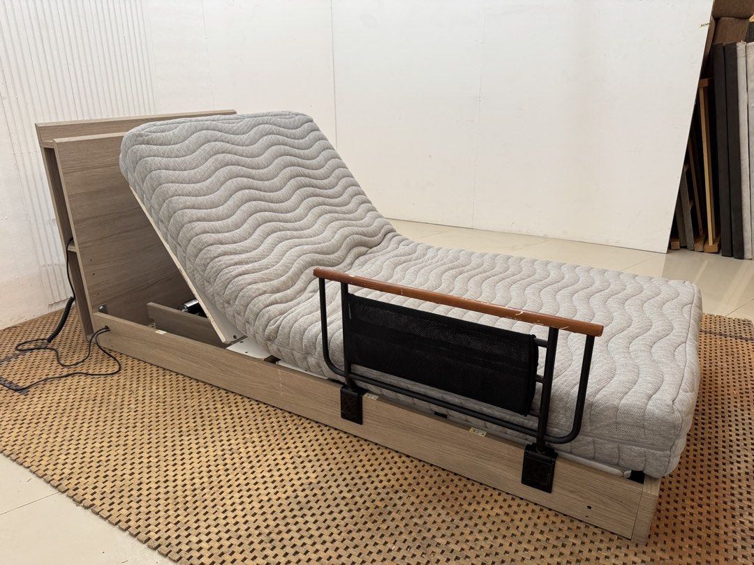 Nitori reclining bed (Category: Bed Frames & Mattresses) located in Quezon City. Submitted by matetdevis13 (Listing ID 1461796017, Image 3). Description: NITORI Electric Adjustable Reclining Single Bed with Comfortable N-Sleep Mattress Price: 10,500 Frame: 38 x 82 x 34/6 Mattress: 36 x 77 x 7 In good condition Code JMD40-M799.