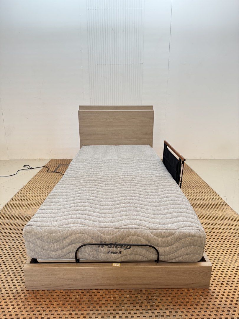 Nitori reclining bed (Category: Bed Frames & Mattresses) located in Quezon City. Submitted by matetdevis13 (Listing ID 1461796017, Image 1). Description: NITORI Electric Adjustable Reclining Single Bed with Comfortable N-Sleep Mattress Price: 10,500 Frame: 38 x 82 x 34/6 Mattress: 36 x 77 x 7 In good condition Code JMD40-M799.
