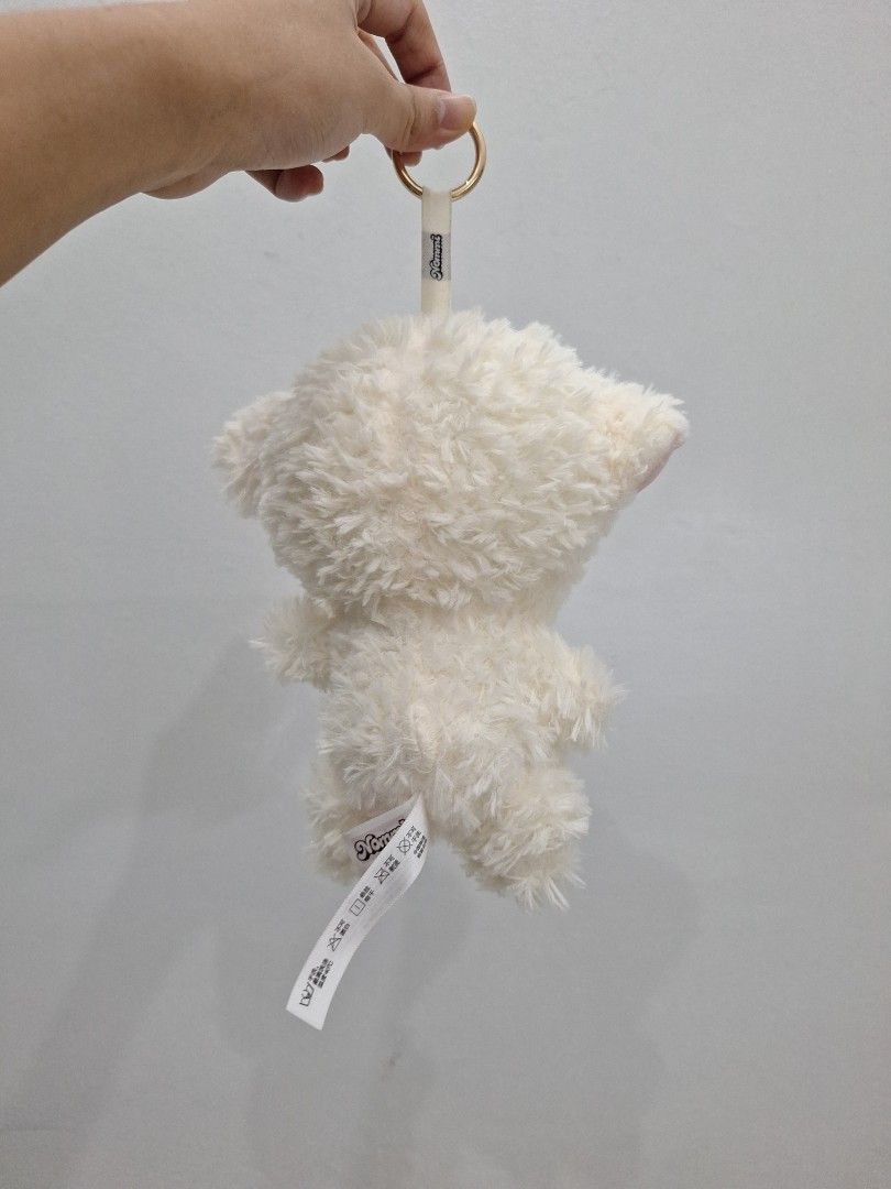 Nommi Nene Version 1 (Category: Plushies & Soft Toys) located in Cebu City. Submitted by lovely_goods.ceb (Listing ID 1461665741, Image 3). Description: - Nommi Nene Version 1 Plush - Soft and fluffy white material - Adorable facial details - Has thre different eyes you can change - Includes keychain ring -You can move its limbs - Still in really good condition. Good for giving as gift. RFS: Not used often already..