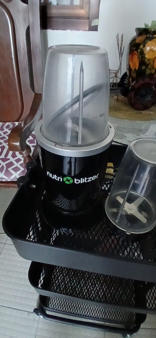 Nutri blitzer blender (Category: Other Kitchenware & Tableware) located in Marikina City. Submitted by darthvader888 (Listing ID 1461795650, Image 1). Description: working with no issues bought it over for over php 5k.