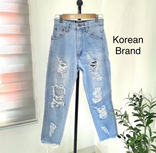 (Category: ) located in . Submitted by momentsofyouth.clothing (Listing ID 1461673203, Image 1). Description: .