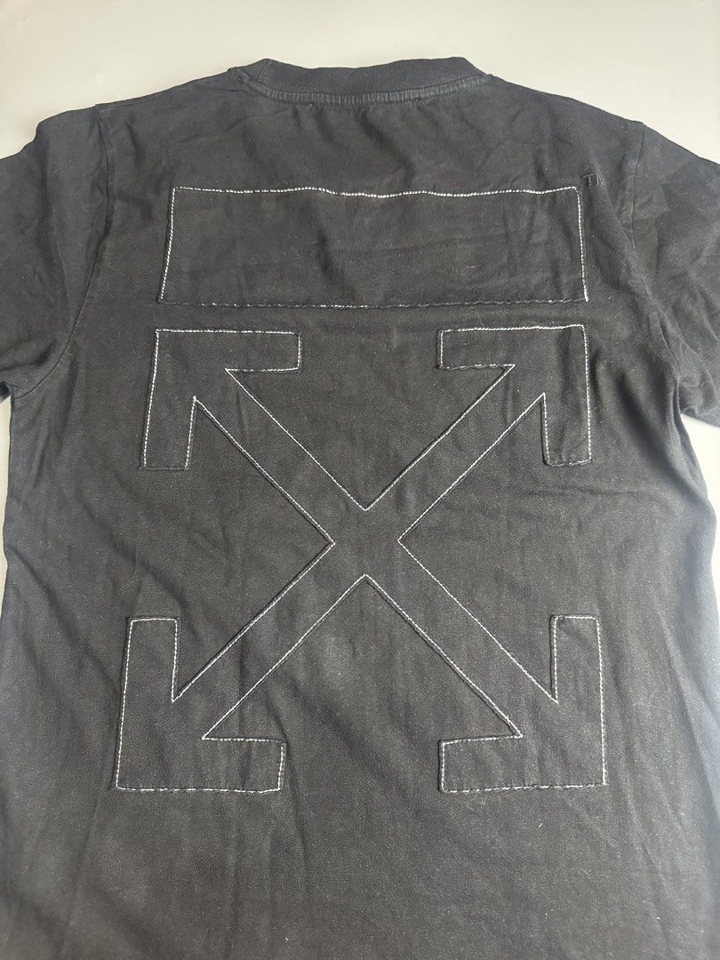 Offwhite - Caravaggio Print - Tshirt (Category: Tshirts & Polo Shirts ) located in San Pablo. Submitted by hiddenrygn (Listing ID 1461577719, Image 2). Description: Offwhite - Caravaggio Print - Tshirt Size : S (20” 29”) No flaws Still in excellent condition 9.8/10 color rate Color vary due to lightnings Authentic DM!.