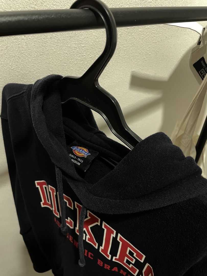 OG DICKIES HOODIE (Category: Coats, Jackets and Outerwear) located in Dipaculao. Submitted by ish_smallthriftshop (Listing ID 1461763960, Image 3). Description: OG DICKIES HOODIE JACKET M-L🧥 GOOD AS NEW SLIGHT NEGO DM DM DM🌸🏷️ .