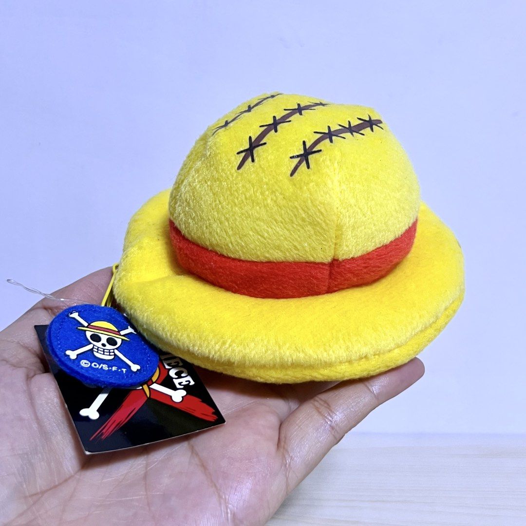 One Piece Monkey D. Luffy’s Straw Hat Plush Pouch/Charm 11x6cm - Php 250 (Category: Plushies & Soft Toys) located in Davao. Submitted by pandorastoybox (Listing ID 1461734923, Image 3). Description: One Piece Monkey D. Luffy’s Straw Hat Plush Pouch/Charm 11x6cm - Php 250.