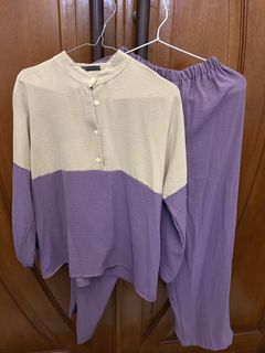 (Kategori: ) berada di . Dikirim oleh nazlacloset (ID iklan 1461674831, Gambar 1). Deskripsi: .