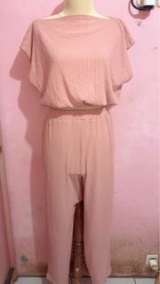 (Kategori: ) berada di . Dikirim oleh rhinby (ID iklan 1461634855, Gambar 1). Deskripsi: .