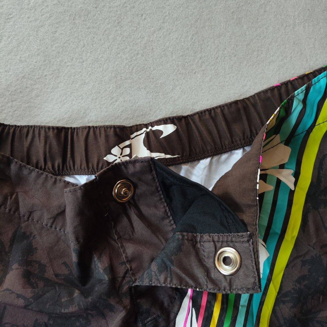 Oneil Women Highwaist Short (Category: Shorts) located in Balamban. Submitted by winston.jude (Listing ID 1461695602, Image 3). Description: small waist:29-31 length:8.5 like new condition no issues 450+sf🤝.