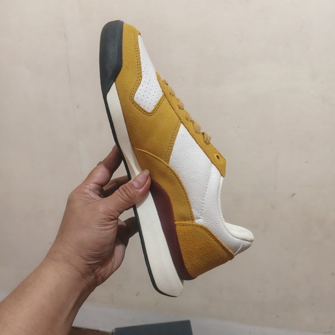Onitsuka (Category: Community) located in Manila. Submitted by maebalasta (Listing ID 1461764167, Image 3). Description: new mystery sack items.