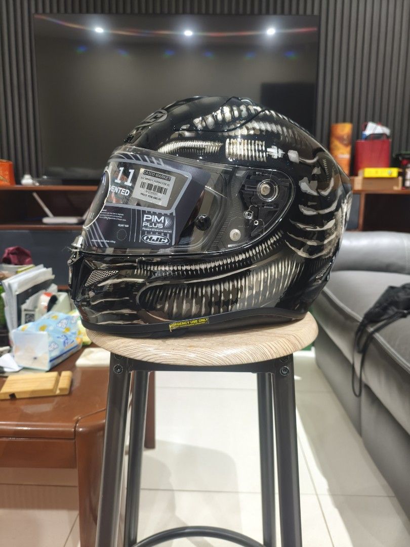 Original HJC RPHA11 Motorcycle Helmet AlienFox XL (Category: Helmets and other Riding Gears) located in Manila. Submitted by newbornkid28 (Listing ID 1461615335, Image 2). Description: Selling my Original HJC RPHA11 Alien Fox design XL Brand New. Original Price is 28,600. Negotiable with free Black Motorcycle Jacket..