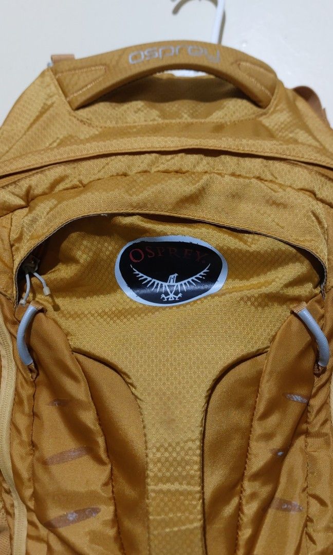 Osprey Comet 28L (Category: Backpacks) located in Manila. Submitted by bien_greatgoods (Listing ID 1461619934, Image 2). Description: .