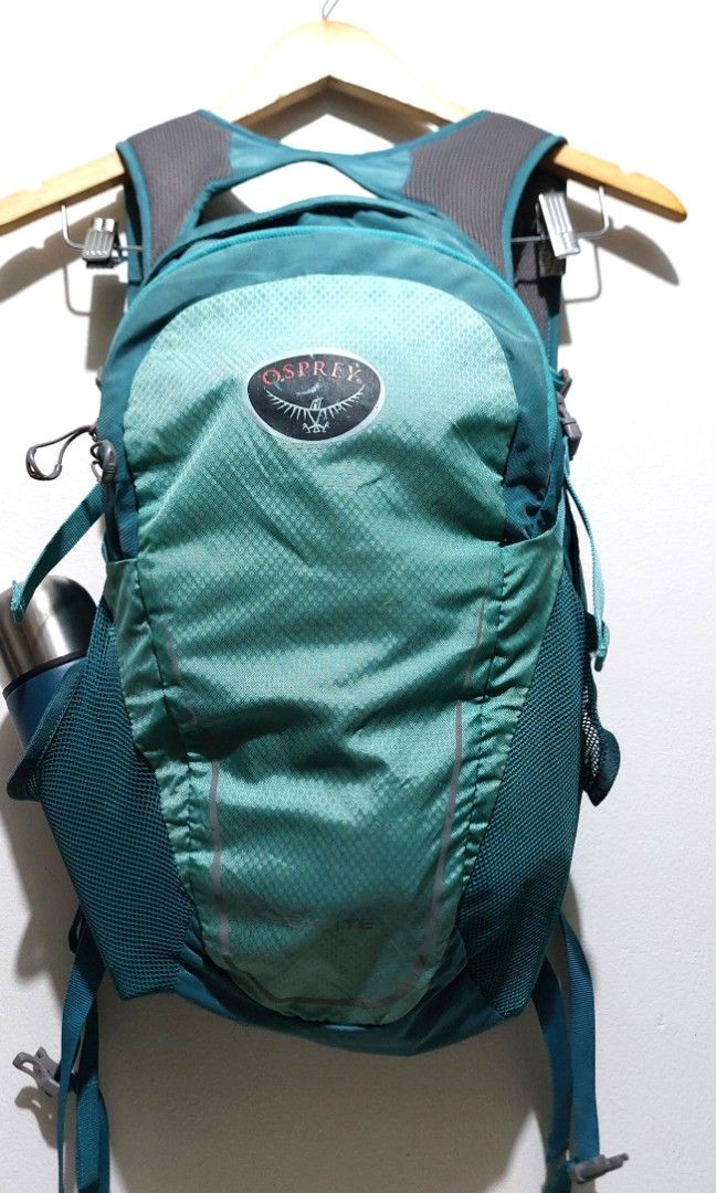 Osprey Daylite 15L (Category: Backpacks) located in Manila. Submitted by bien_greatgoods (Listing ID 1461716600, Image 1). Description: .
