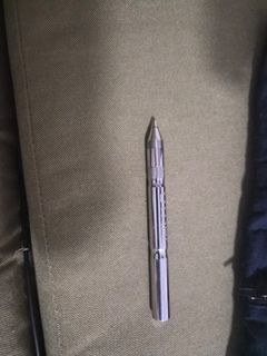 （分類：）位於 。 由 alancelot 提交（商品編號 1461714193，圖片 1）。簡介： 。
