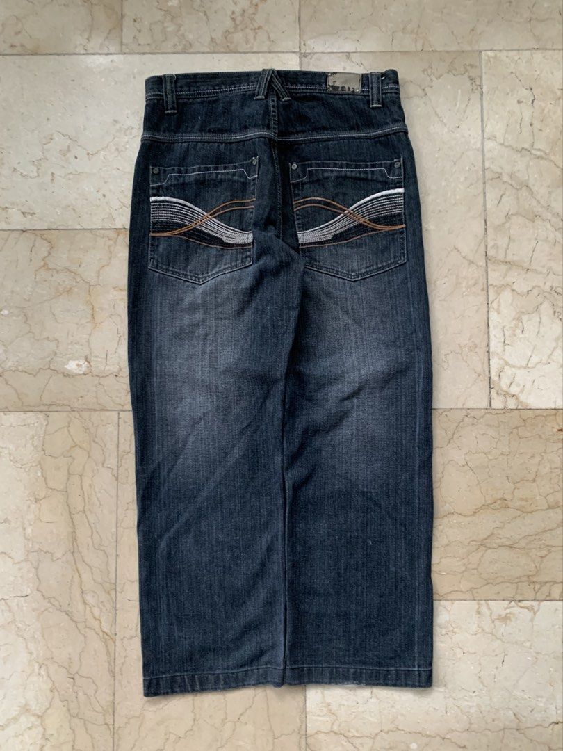 Paco jeans (Category: Jeans) located in Calauan. Submitted by marcopollo.com (Listing ID 1461735142, Image 2). Description: Size: 33 Length: 39 Thigh: 12.5 L.o: 9.