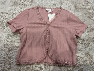 (Category: ) located in . Submitted by nftasha1 (Listing ID 1461677356, Image 1). Description: .