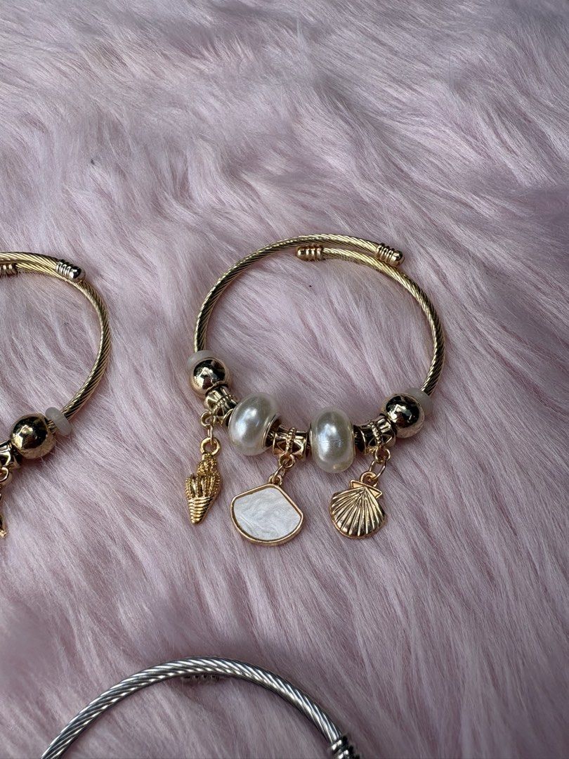 Pandora Charms Bracelet (Category: Bracelets) located in Rizal. Submitted by llaayy_ (Listing ID 1461737362, Image 3). Description: Pandora Charm Bracelet Last 6 designs. 199 Each Open for take all MOD: Lalamove or J&T.