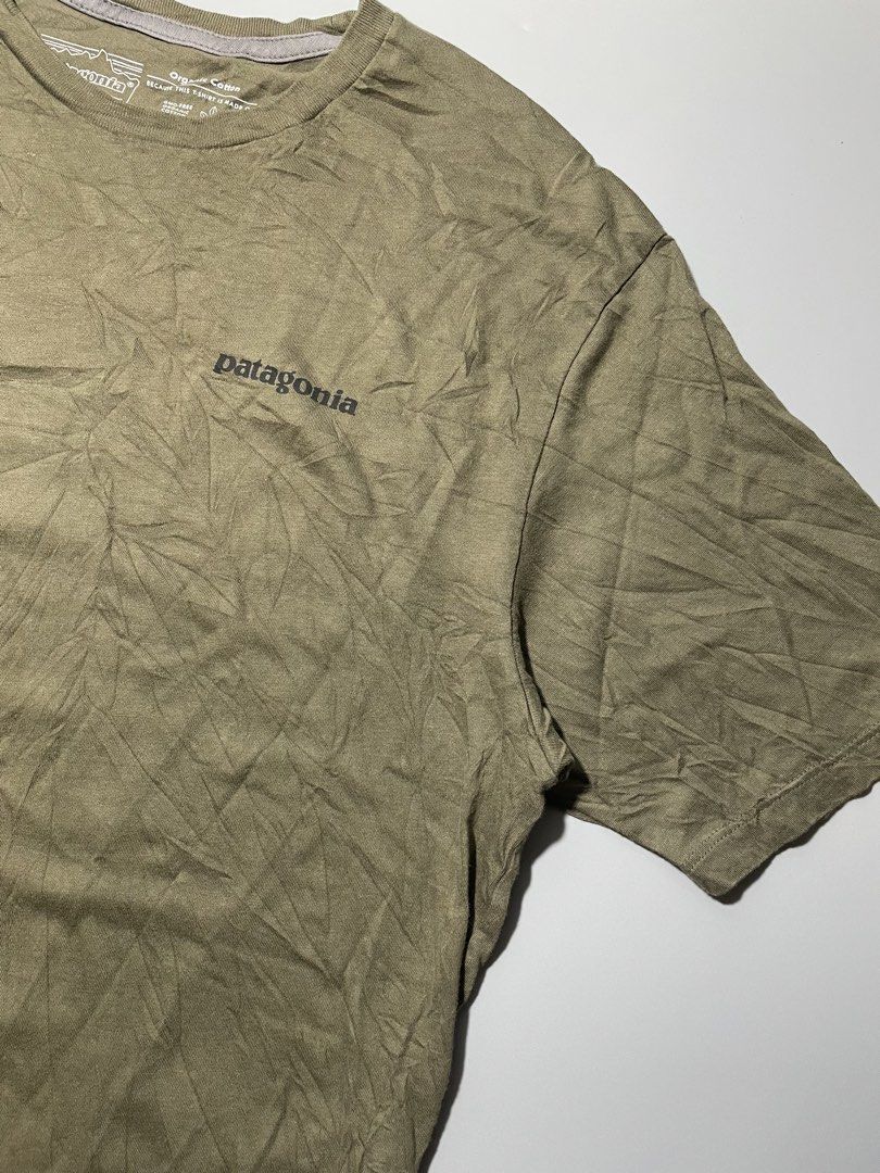 PATAGOANIA (Category: Tshirts & Polo Shirts ) located in Cebu City. Submitted by drippinthrift (Listing ID 1461703547, Image 3). Description: PATAGONIA Size Small Widht 20 / Lenght 26 As new No issue Price + Shipping Fee🛒 Cebu City📍 Via J&T / MAXIM🚚.