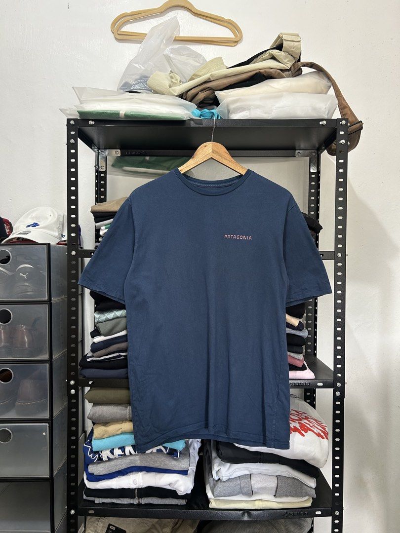 Patagonia shirt (Category: Tshirts & Polo Shirts ) located in Cavite. Submitted by arvinroderos (Listing ID 1461572729, Image 1). Description: Patagonia shirt 19x27 excellent 450.