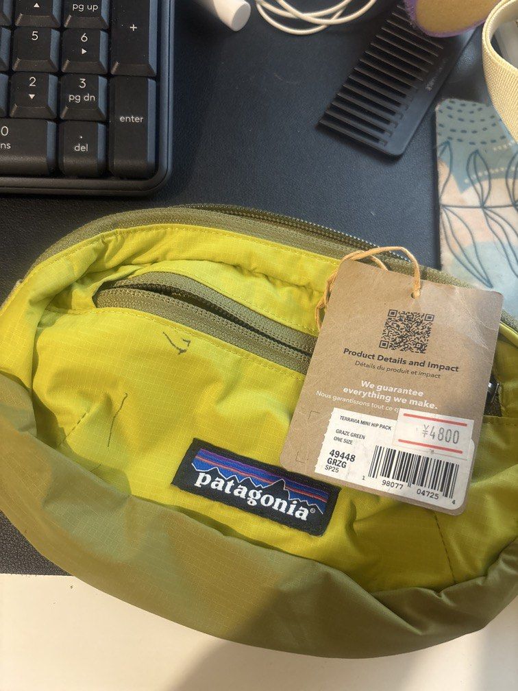 Patagonia Terravia Mini Hip Pack 1L (Category: Belt bags, Clutches and Pouches) located in Taguig. Submitted by buymyztuff (Listing ID 1460972271, Image 3). Description: - Patagonia Terravia Mini Hip Pack - 1L capacity - Got this in Japan for ~PHP 1800 - Has two pen ink stains that should be easily removed (see 3rd pic) - Barely used.
