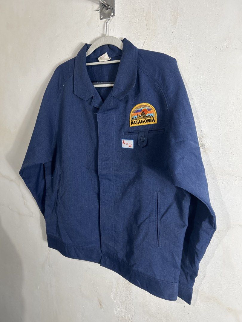 Patagonia Work Jacket Blue Patch (Category: Coats, Jackets and Outerwear) located in Mandaluyong City. Submitted by 0lg2026 (Listing ID 1461605263, Image 2). Description: - Blue Patagonia work jacket - Classic Patagonia mountain logo patch on chest - Button-up front - Two front pockets - Durable cotton blend fabric - Ideal for everyday wear or outdoor activities.