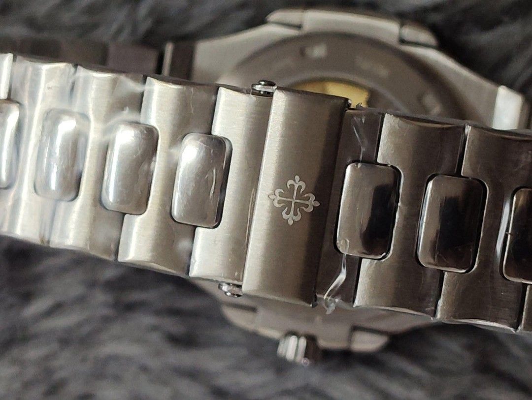 PATEK AUTOMATIC WATCH SUPERC (Category: Luxury Watches) located in Manila. Submitted by emdlegaspi31469 (Listing ID 1461684863, Image 3). Description: brandnew.