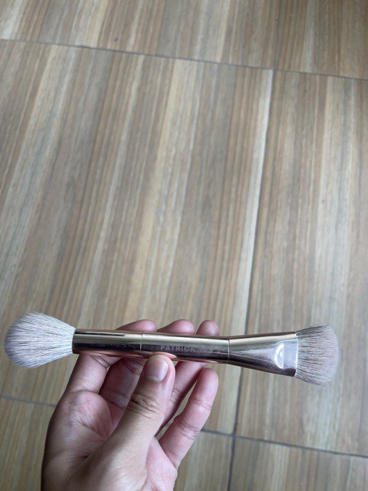 Patrick Ta Precision Blush Brush (Category: Makeup) located in Manila. Submitted by cabbb939 (Listing ID 1461567425, Image 2). Description: Bought for 3200 With Box Used Twice.