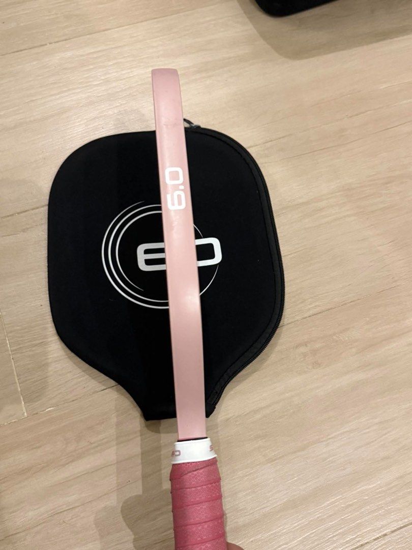 Pickleball paddle 6.0 quartz (pink) (Category: Racket and Ball Sports) located in Abucay. Submitted by kpl0719 (Listing ID 1461576721, Image 2). Description: 6.0 quartz Pink Barely used Original Rfs: upgrade Good for beginners .