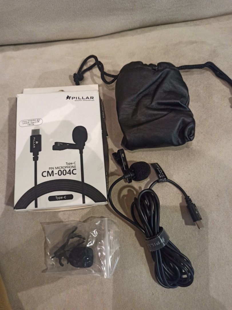 Pillar CM-004C Type-C Lavalier Microphone with Pouch (Category: Microphones) located in Caloocan City. Submitted by rtarellano (Listing ID 1461672210, Image 2). Description: - Pillar CM-004C pin microphone - Connects via Type-C (perfect for phones & tablets) - Ideal for clear audio recording - Comes with a premium leather pouch for storage - Includes an extra foam windscreen - Features a neatly wrapped cable with a velcro strap - Everything you n