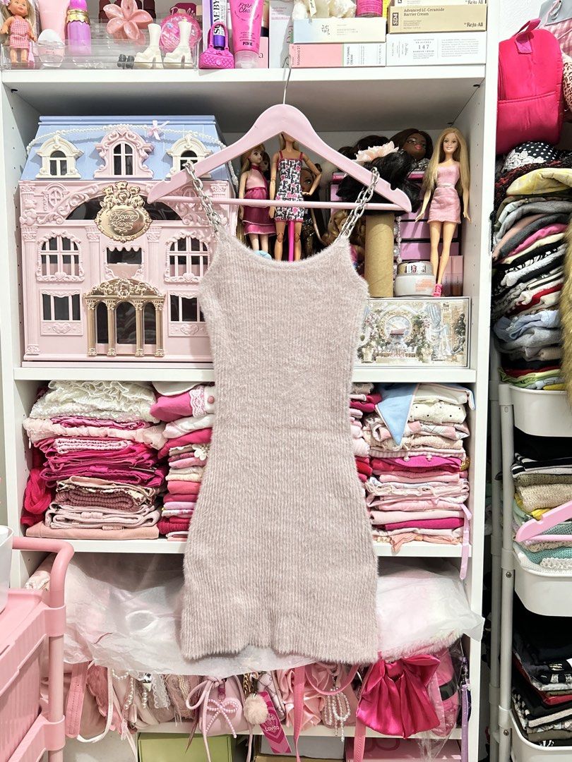 Pink Fuzzy Chain Strap Mini Dress (Category: Dresses) located in Batangas. Submitted by nommi26 (Listing ID 1461682863, Image 3). Description: - Adorable fuzzy mini dress in soft pink. - Features stylish chain straps for an edgy touch. - Flattering bodycon fit. - Ideal for nights out, parties, or adding a pop of color. - Feels incredibly soft and comfortable to wear..