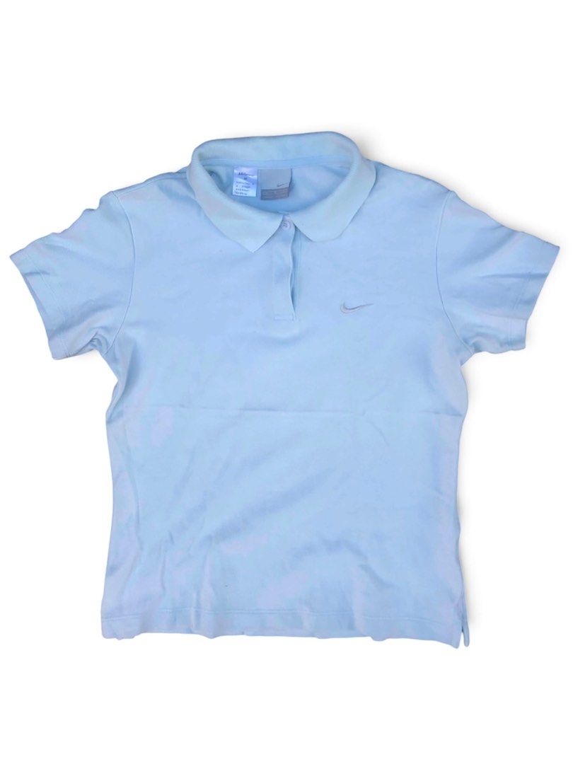 POLI NIKE SPORTSWEAR WOMENS (Category: Others Tops) located in Bacolod City. Submitted by truk_thrift (Listing ID 1461621533, Image 1). Description: .