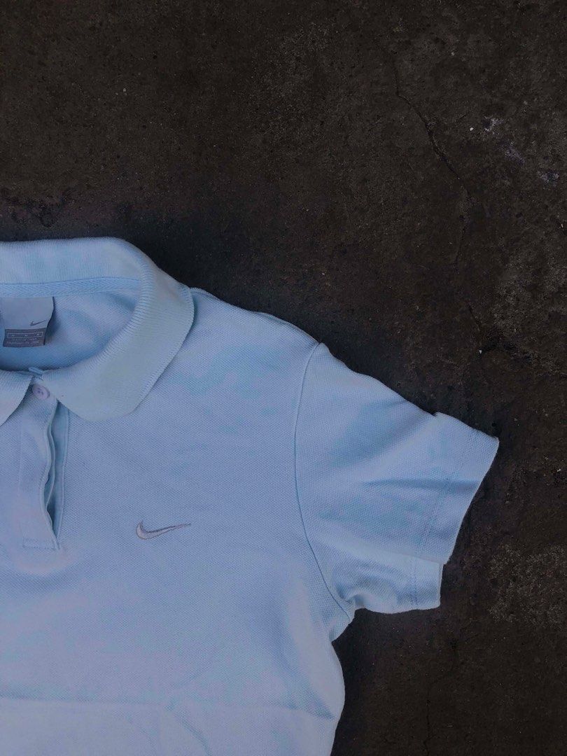 POLI NIKE SPORTSWEAR WOMENS (Category: Others Tops) located in Bacolod City. Submitted by truk_thrift (Listing ID 1461621533, Image 3). Description: .