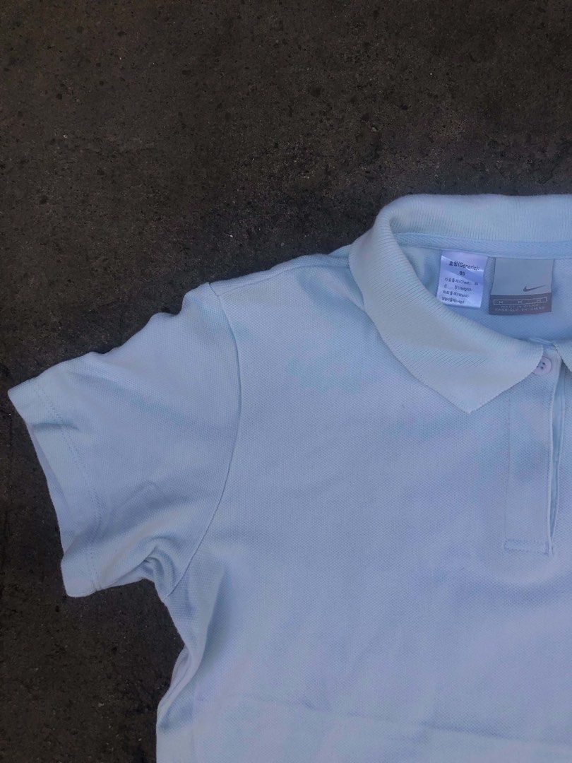 POLI NIKE SPORTSWEAR WOMENS (Category: Others Tops) located in Bacolod City. Submitted by truk_thrift (Listing ID 1461621533, Image 2). Description: .