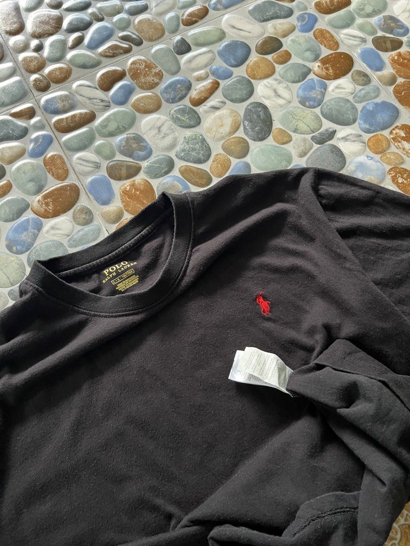 Polo tshirt (Category: Tshirts & Polo Shirts ) located in Manticao. Submitted by flipwithdave (Listing ID 1461797066, Image 2). Description: Ralph Lauren Tshirt 🔥 GOOD CONDITION✅ COLOR 9/10✅ WITH TAGS ✅ Dimes: L24 W21.5 PRICE:📩 PM na mga bossing📍‼️ IG: flip_with_dave FB: Flip With Dave Carousell: Flip with dave LOCATION: MINDANAO MOP: GCASH 📲 COURIER: J&T🚚 Pay first before delivery 📱 Strictly no cancelation ‼️ No refunds/ returns of items‼️