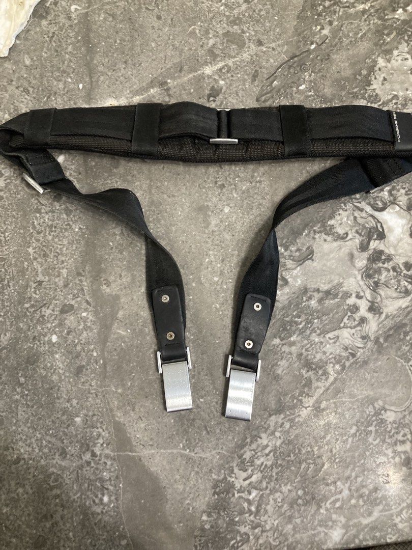Porshe p2000 shoulder strap (Category: Briefcases) located in Paniqui. Submitted by swiftdragon.c69cc8 (Listing ID 1461726050, Image 1). Description: Porshe design p2000 strap only.