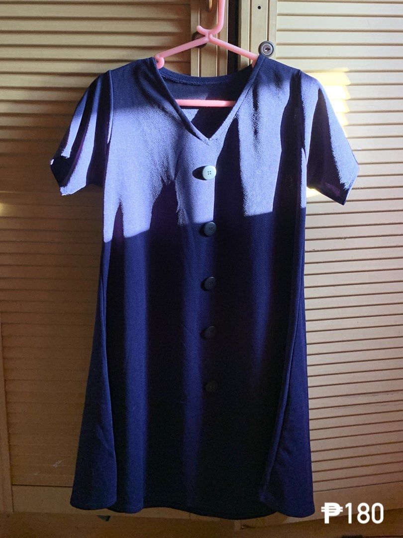 PRELOVED | Dresses for Sale! (Category: Dresses) located in Dasmarinas. Submitted by byveloura (Listing ID 1461674122, Image 3). Description: Preloved Dresses for Sale! Starts at ₱180-₱300 only! PM for more details:>.