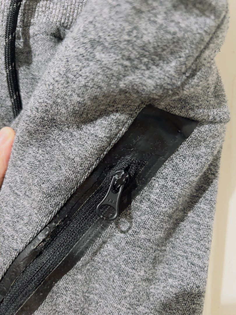 Preloved authentic GIORDANO G-MOTION Grey Jogger Pants Size S (Category: Joggers) located in Binan City. Submitted by unicohijoxfudge (Listing ID 1461725357, Image 2). Description: Decluttering❤️❤️❤️ Size S waist 30” 37” length ✅SF c/o buyer ✅gcash / paymaya Tags: Burberry Calvin Klein Coach Michael Kors Kate Spade Fendi Gucci Dior Rayban gentle Monster Channel Zara H&M Calvin Klein Anne Klein Sunnies owndays Gap nike adidas coach dkny tommy hilf