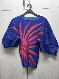 (Category: ) located in . Submitted by luxfan (Listing ID 1461627299, Image 1). Description: .