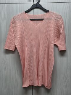 (Category: ) located in . Submitted by luxfan (Listing ID 1461628687, Image 1). Description: .