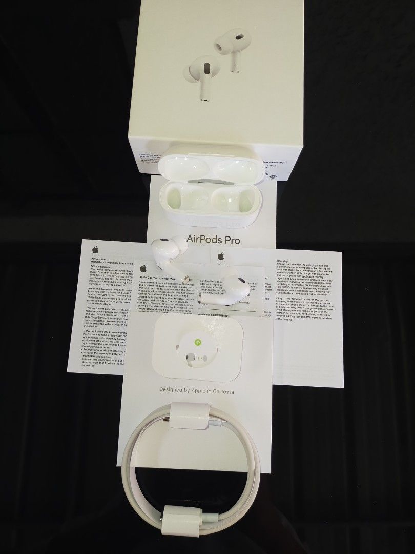 Premium Top-Graded Airpods Pro 2nd Generation Version 2 (USB-C) (Category: Earphones) located in Bacoor. Submitted by istocks888 (Listing ID 1461605611, Image 2). Description: (iStocks) Premium Top-Graded Airpods Pro 2nd Generation Version 2 (USB-C) Top-Graded, New, No issue, Ready to use, All features are working, Pass for low-ball respect each other time, Open for Video or VC for assurance, Wag nakawin ang photo if not Reseller or Wholesaler. I