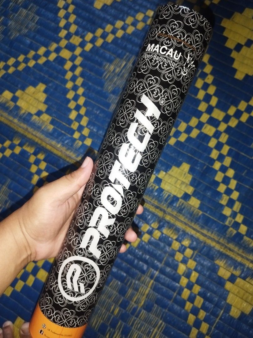 Protech Worldclass (Category: Racket & Ball Sports) located in Shah Alam. Submitted by nizamnain (Listing ID 1461643962, Image 1). Description: Shuttle baru -Cod area shah alam/pj (diutamakan) -cod area puchong (jika ada ke sana).