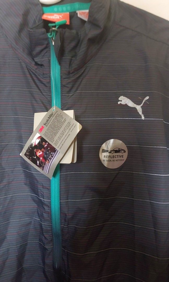 Puma Jacket Size: Medium (Category: Coats, Jackets and Outerwear) located in Manila. Submitted by bien_greatgoods (Listing ID 1461618998, Image 3). Description: .