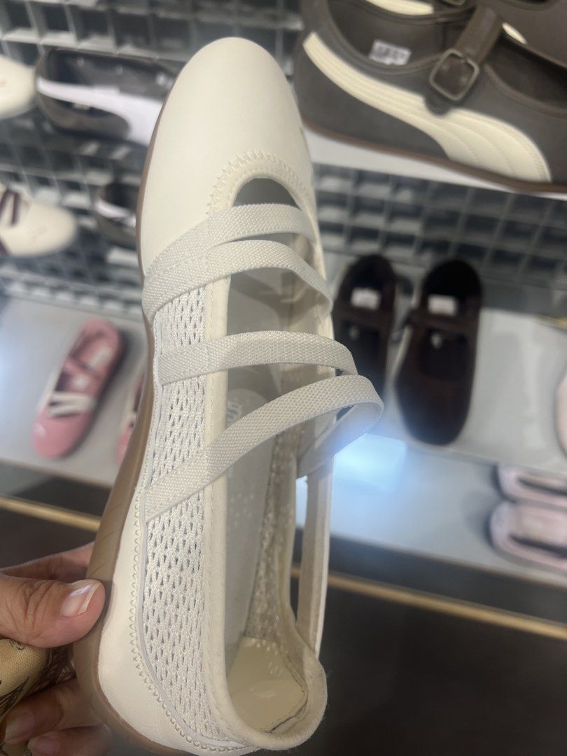 Puma speedcat ballet aere (Category: Flats & Sandals) located in Manila. Submitted by avery.thing (Listing ID 1461636736, Image 3). Description: .