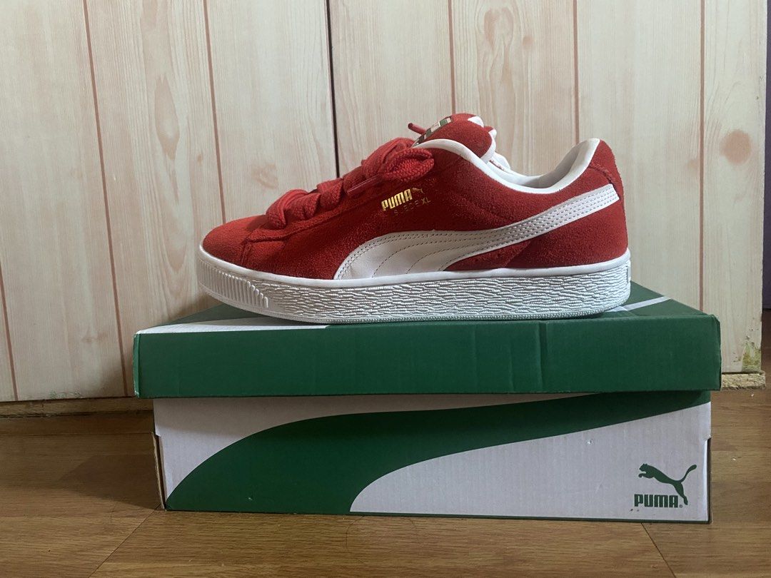 PUMA SUEDE XL (All time red) (Category: Sneakers) located in Mandaluyong City. Submitted by gabb_bautista (Listing ID 1461590298, Image 2). Description: PUMA SUEDE XL (All time red color-way) Condition:9/10 barely used ₱2800(Kaya pa babaan kung sure buyer) 100% Authentic Size 8 Uk, Size 9 Us Extra white lace included.