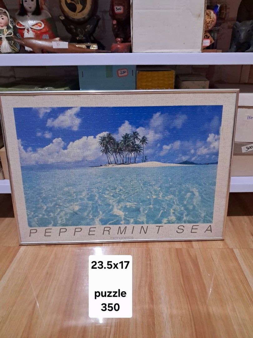 Puzzle frame (Category: Other Stationery & Craft) located in Cavite. Submitted by secretjapansurplus (Listing ID 1461685482, Image 1). Description: MOD lalamove.