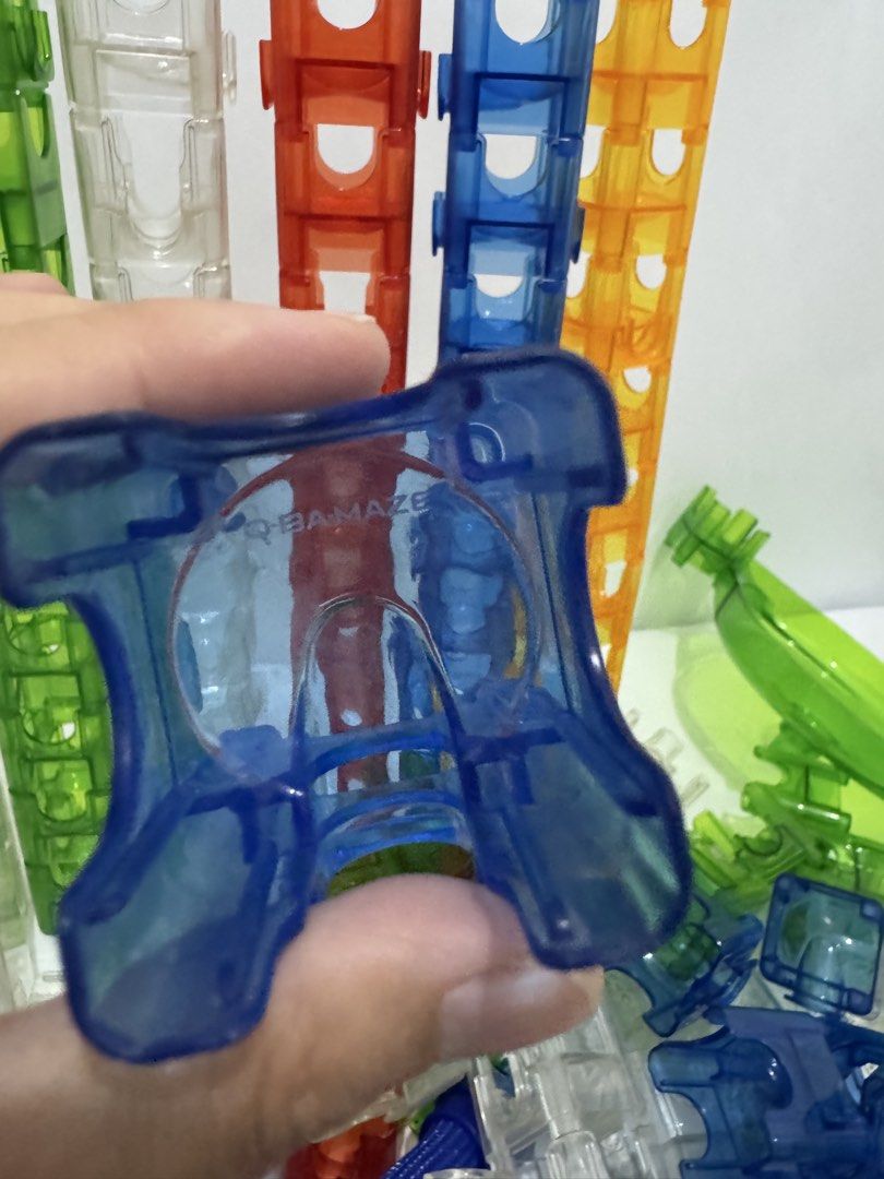Q-BA-MAZE 2.0 Stunts Mega Stunt Set (Category: Action & Battle Toys) located in Imus. Submitted by ca_readandroll (Listing ID 1461586732, Image 3). Description: Q-BA MAZE 2.0_Mega Stunt Set 🏷️ P820 🍃Content condition: EUC, 26/30 metal ball otherwise complete 🍂Box : damaged 🌟Big Box po ito.