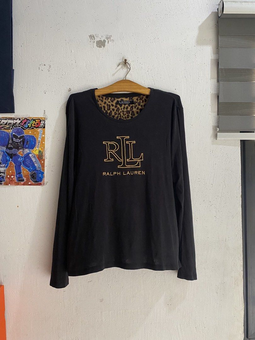 Ralp Lauren (Category: Coats, Jackets and Outerwear) located in Quezon City. Submitted by yoshitandie (Listing ID 1461656851, Image 1). Description: Ralp Lauren long sleeve stretchable❗️ -Good condition -Issue 1 small pinhole visible’the rest good -Color rate 9.5 -Size Large 22/27 All details posted.