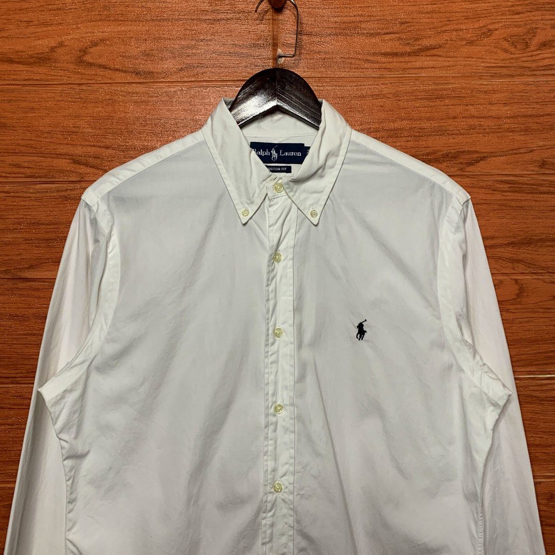 Ralph Lauren RL Cotton Button down (Category: Formal Shirts) located in Quezon City. Submitted by donklasiko (Listing ID 1461579010, Image 3). Description: Condition: 9.5+/10 Pristine condition Issue: non Refer to the dimension 🤗 PM FOR MORE DETAILS NO RETURN, NO EXCHANGE & NO REFUND! ✅I ALSO ACCEPT TRADE/SWAP TO ANYTHING JUST DROP YOUR OFFER Please manage your expectations, this is a secondhand item. What you see is what you get 😊 💵MOP: GCASH