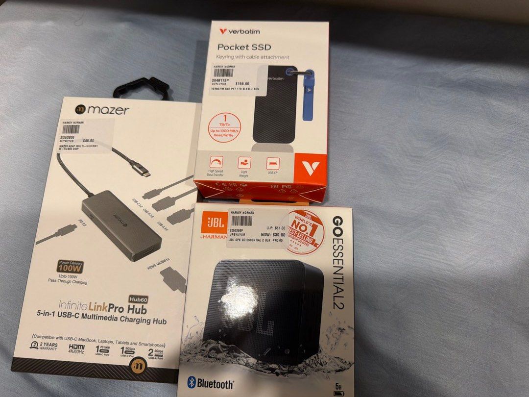 Random tech stuff (Category: Soundbars, Speakers & Amplifiers) located in Singapore. Submitted by idkhomie (Listing ID 1461758486, Image 1). Description: JBL go 2 - $25 Pocket SSD - $100( can nego) Link pro hub - $30.