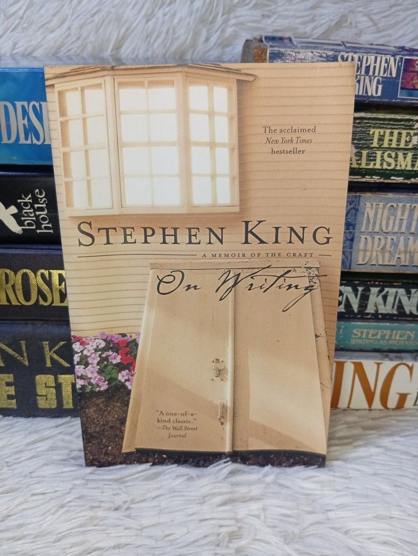 Rare Stephen King Books (Category: Storybooks) located in Caloocan City. Submitted by Trendy_Sulit_Deals (Listing ID 1461716794, Image 3). Description: RARE Books of Stephen King Price Starts 349 📖 Available Titles: 📘 STEPHEN KING HARDCOVER BOOKS 1. Black House (Stephen King & Peter Straub) Hardcover, older edition, visible cover wear but collectible 2. Nightmares & Dreamscapes Hardcover, vintage edition, clean pages, some exterior wear 3. Desp