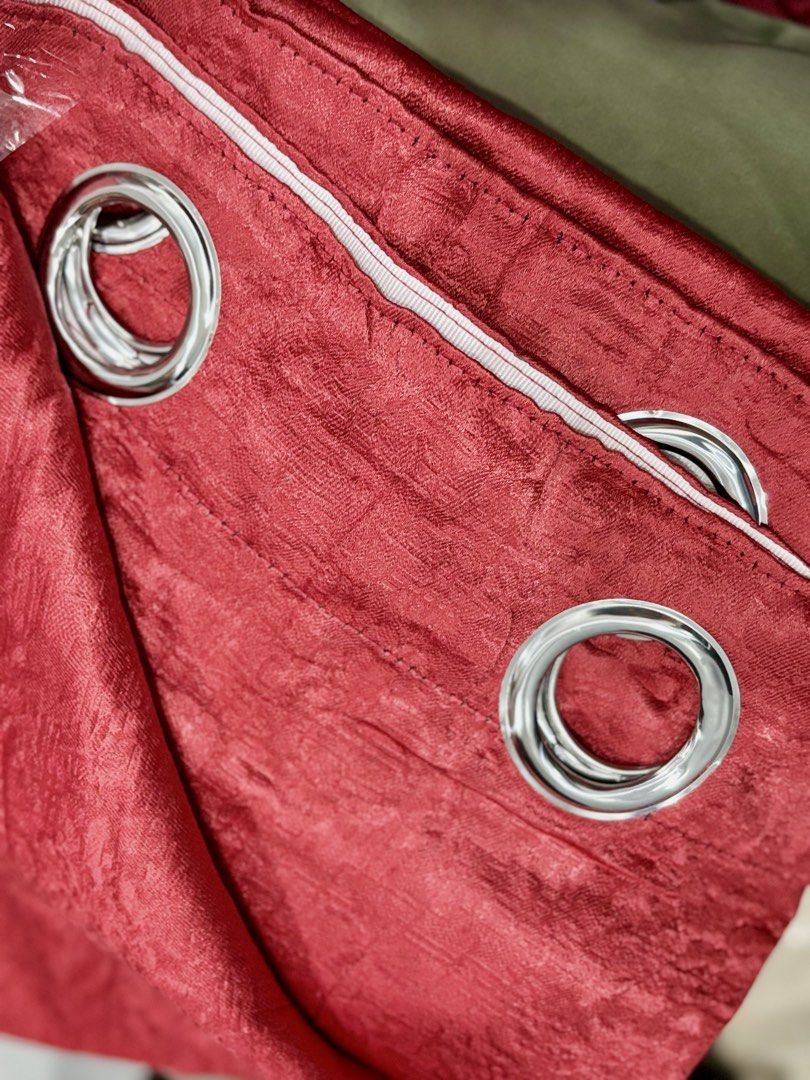 Red curtain (Category: Curtains & Blinds) located in Manila. Submitted by shnnnazana (Listing ID 1461581020, Image 1). Description: 10 rings 6ft 80-90% blackout Perfect for christmas!! 3 pcs available -300 each Get all 850 Loc: pasig .