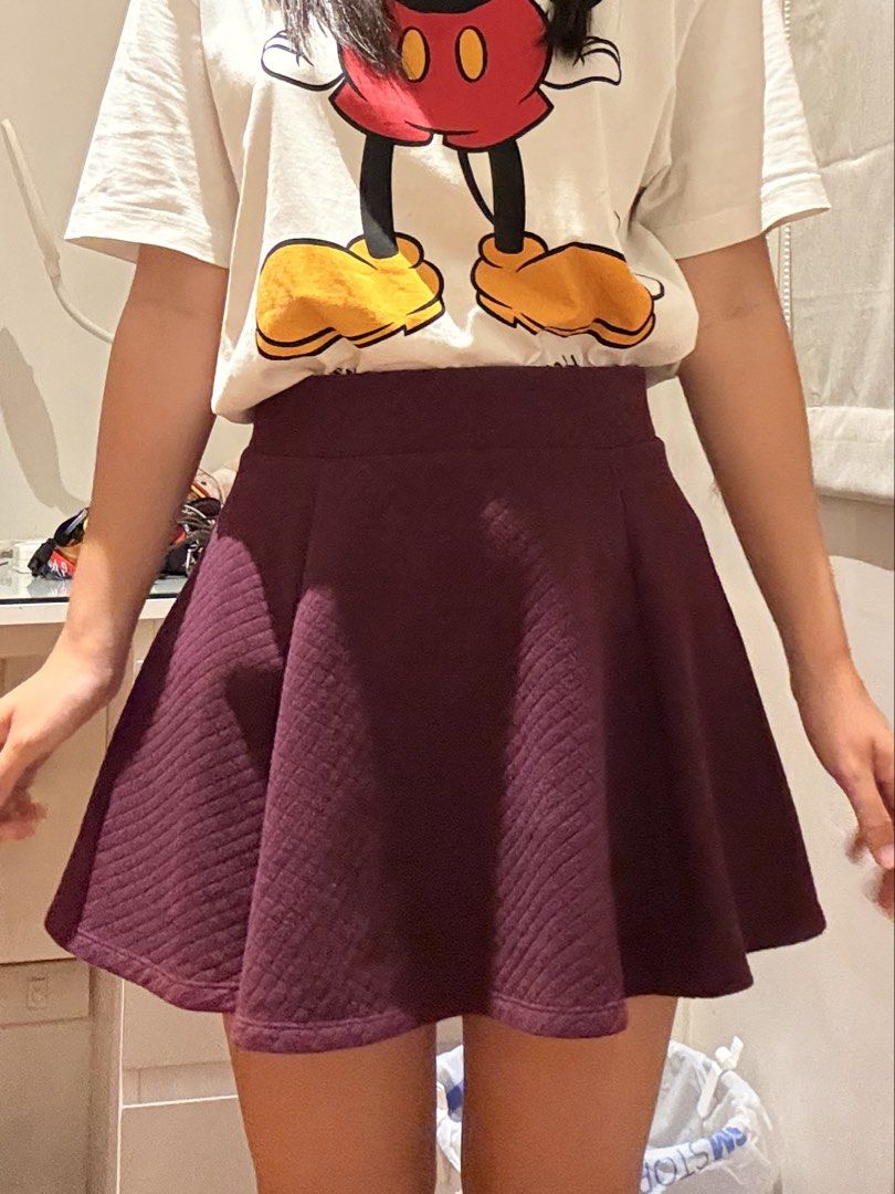 Regal Formal Mini Skirt (Category: Skirts) located in Cebu City. Submitted by prelovedpossessions.cebu (Listing ID 1461734166, Image 1). Description: Good fabric Barely worn Stylish Easy to pair Can be casual or formal Negotiable Price.